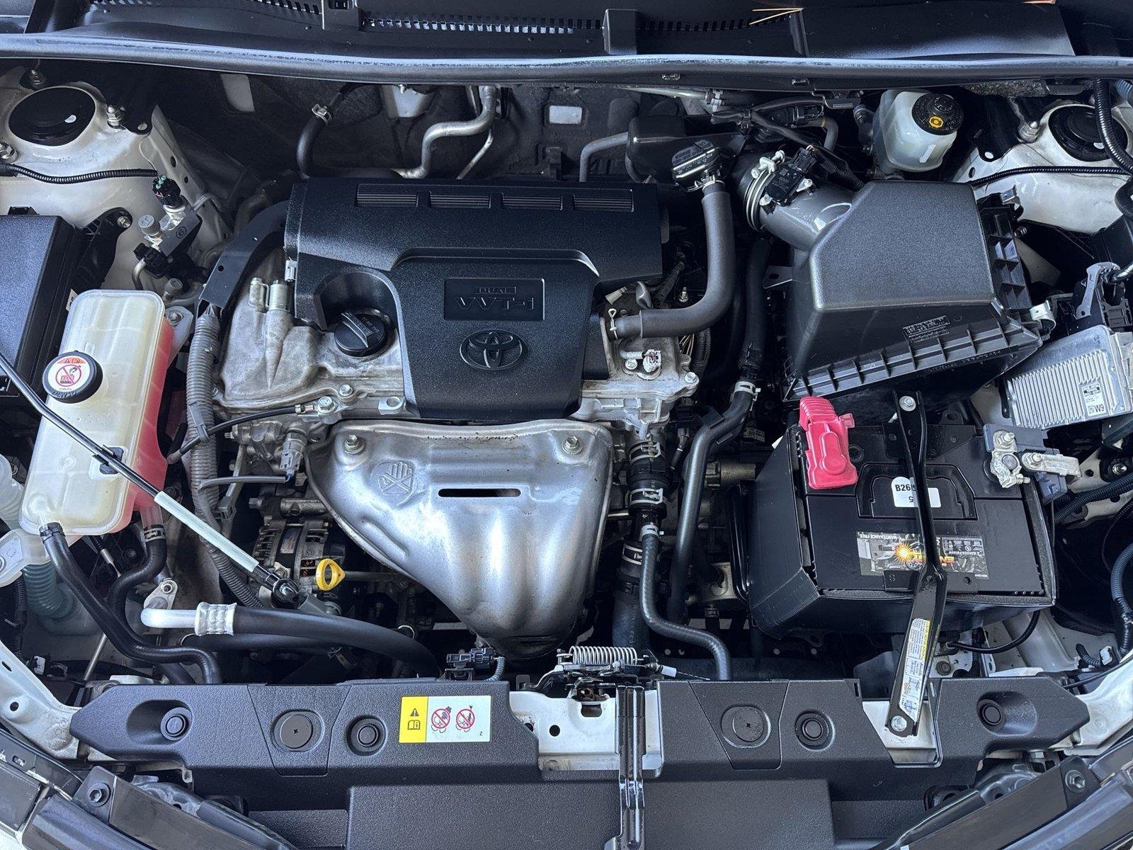2017 Toyota RAV4 LE - Photo 36