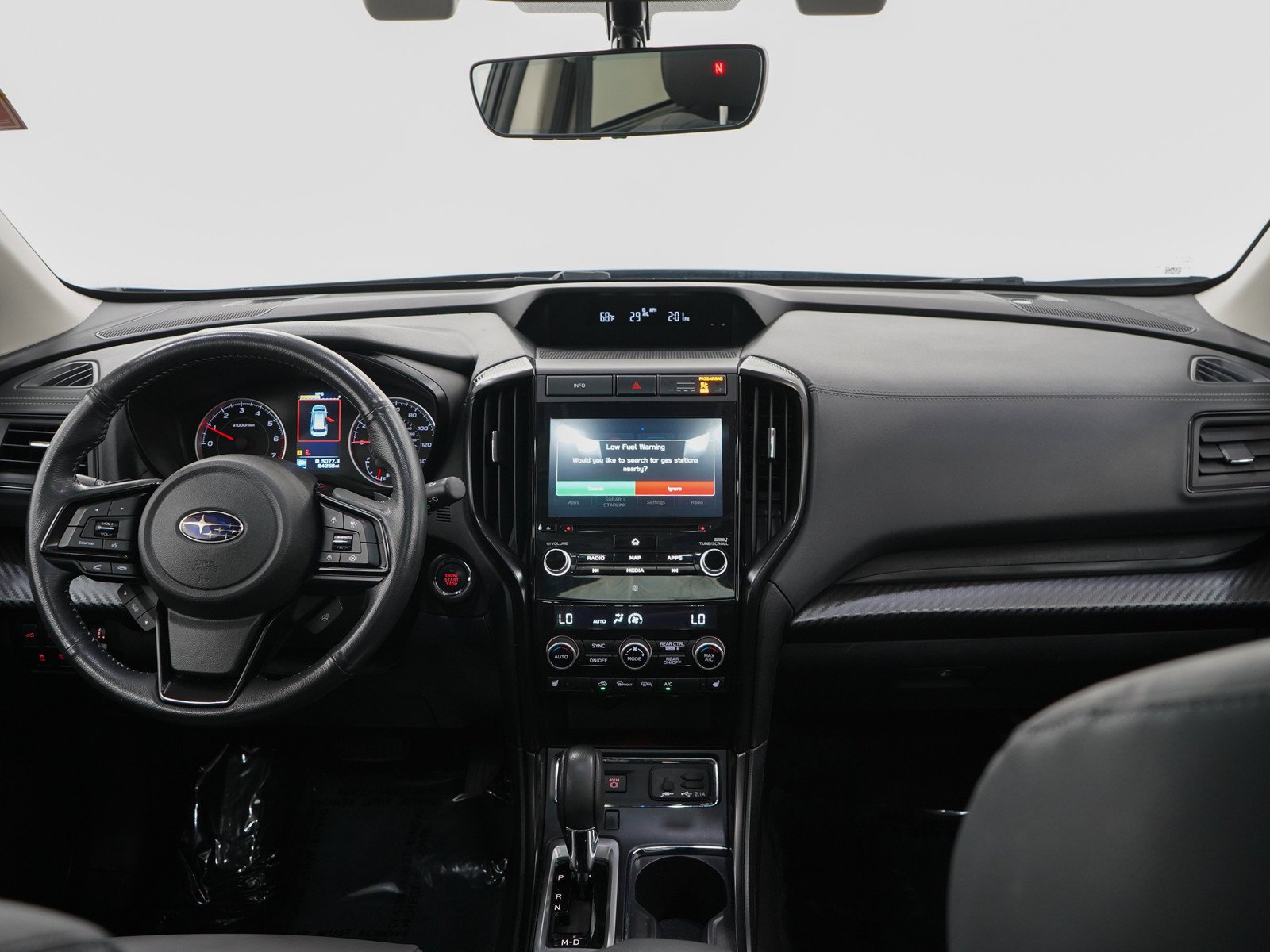 Used 2022 Ice Silver Metallic Subaru Onyx Edition image 13