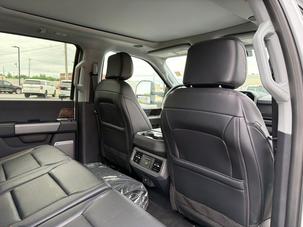 New 2026 Oxford White Ford F-250® Lariat® image 29