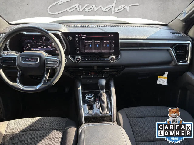 Used 2025 White GMC Elevation image 20