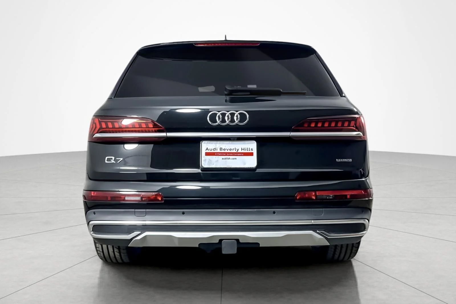 Used 2023 Mythos Black Metallic Audi Premium 45 TFSI quattro image 4