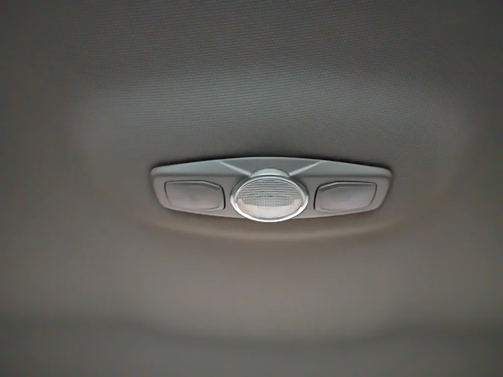 Used 2022 Oxford White Ford XL image 35