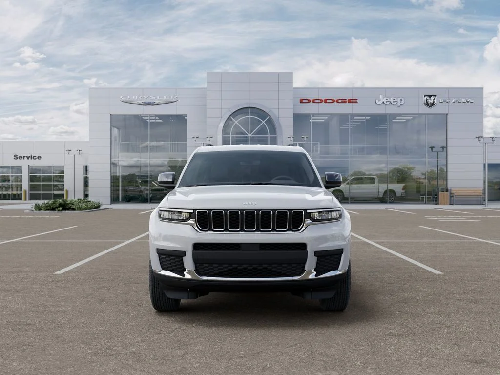 New 2026 Bright White Clear-Coat Exterior Paint Jeep Laredo image 7