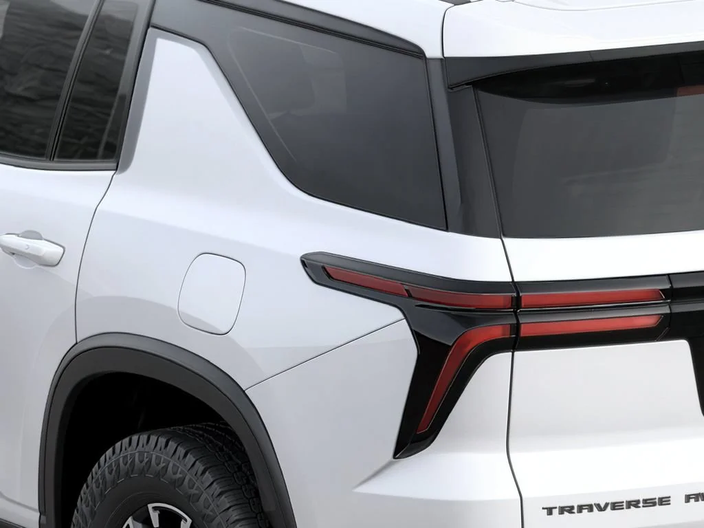 New 2026 Polar White Tricoat Chevrolet Z71 image 5