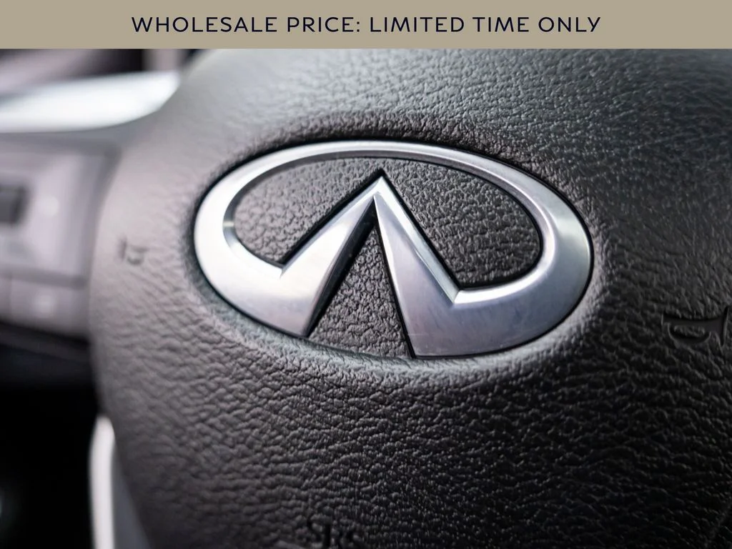 Used 2023 Silver INFINITI Sensory image 22