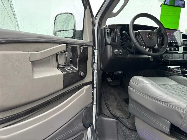 2026 GMC Savana Cargo Work Van - Photo 14