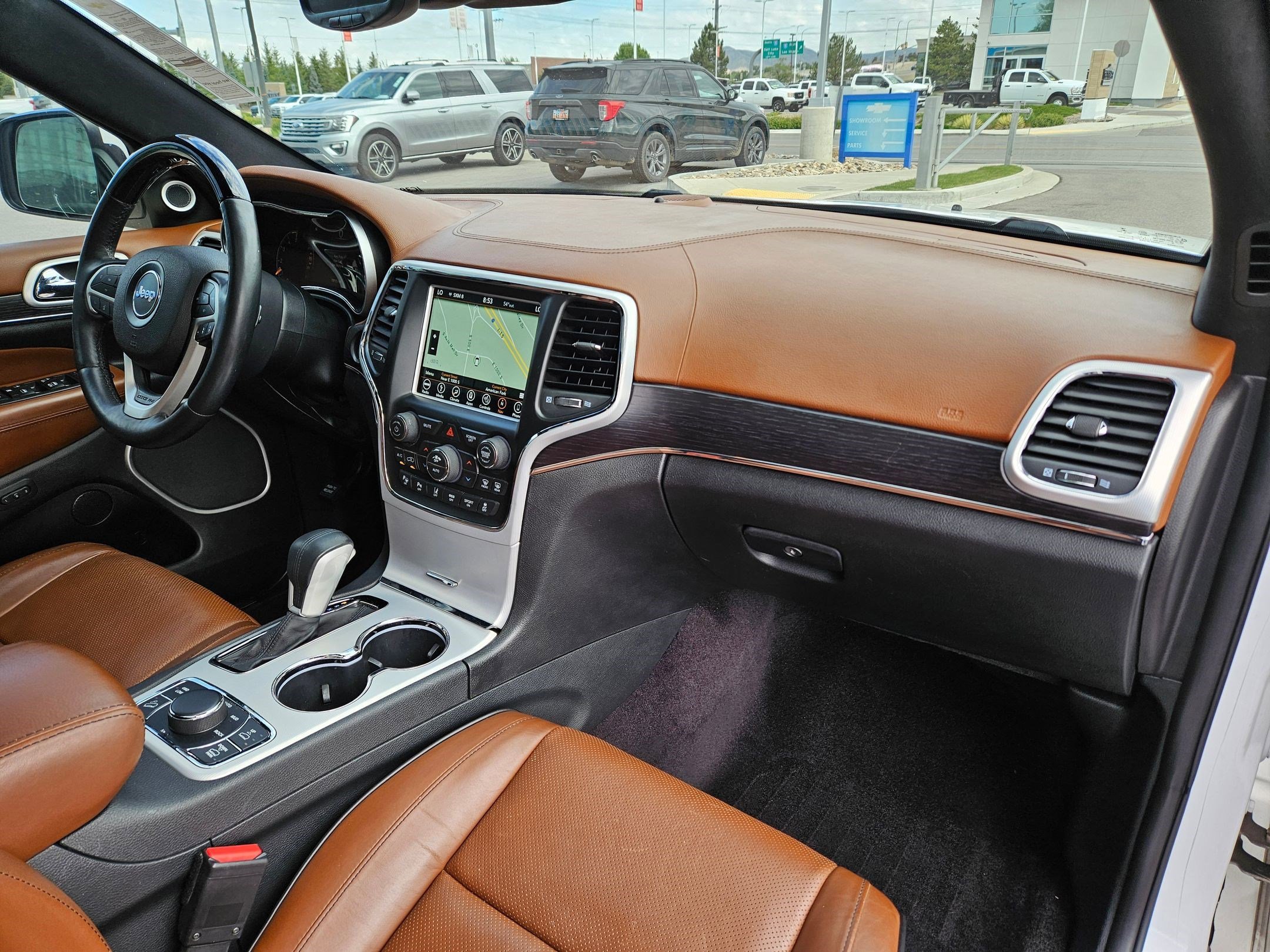 Used 2018 Ivory 3-Coat Jeep Summit image 33