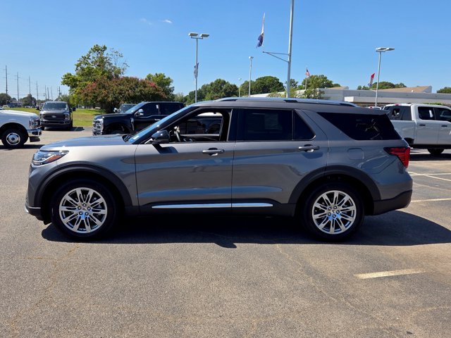 New 2026 Carbonized Gray Metallic Ford Platinum image 4