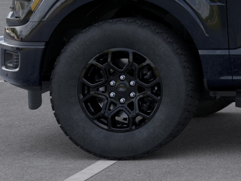 New 2026 Agate Black Metallic Ford XLT image 45