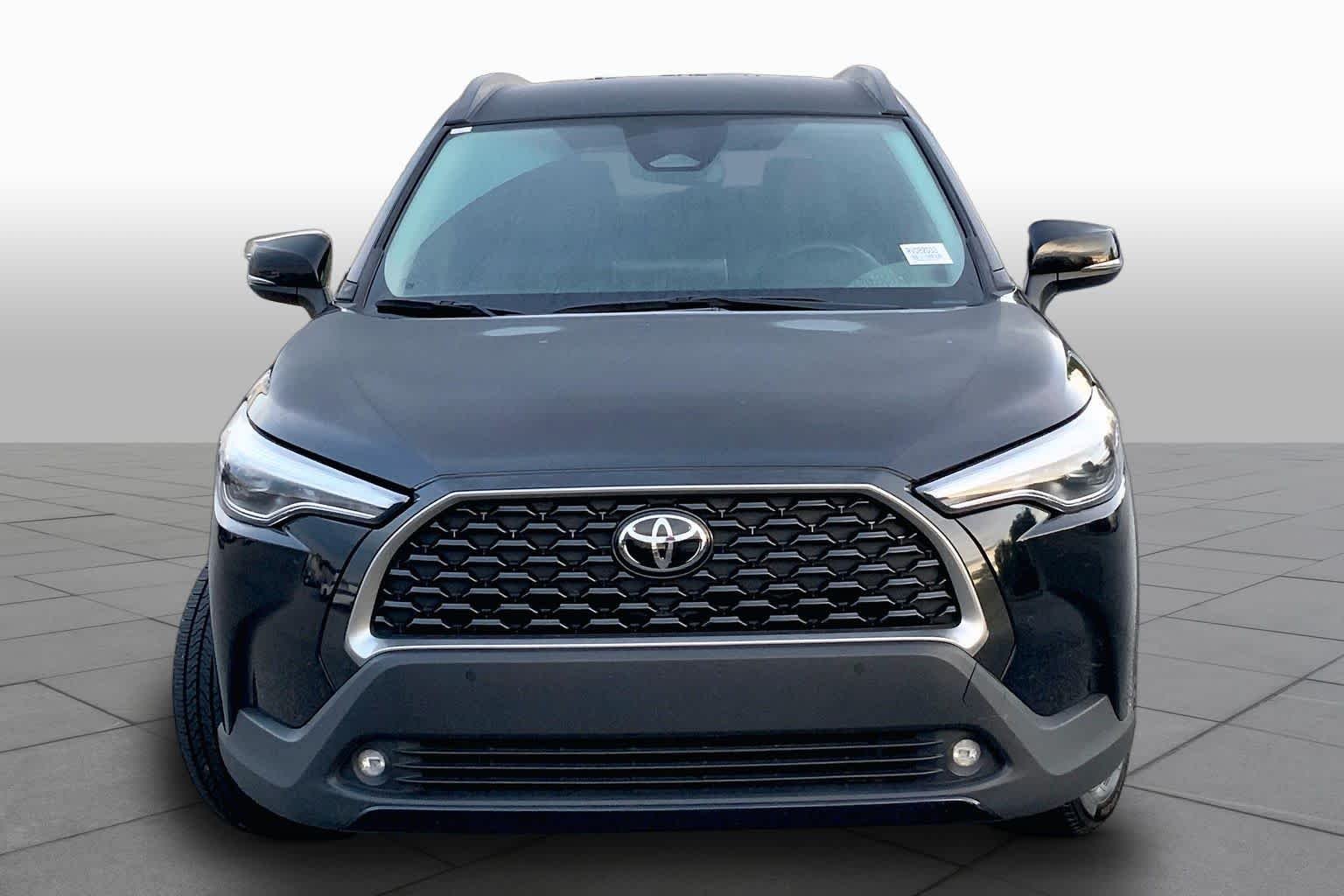 Used 2024 Jet Black Toyota XLE image 4