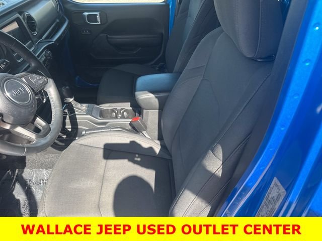 Used 2021 Blue Jeep Unlimited Sport S image 17
