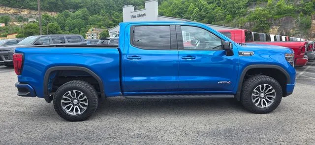 Used 2023 Blue GMC AT4 image 13