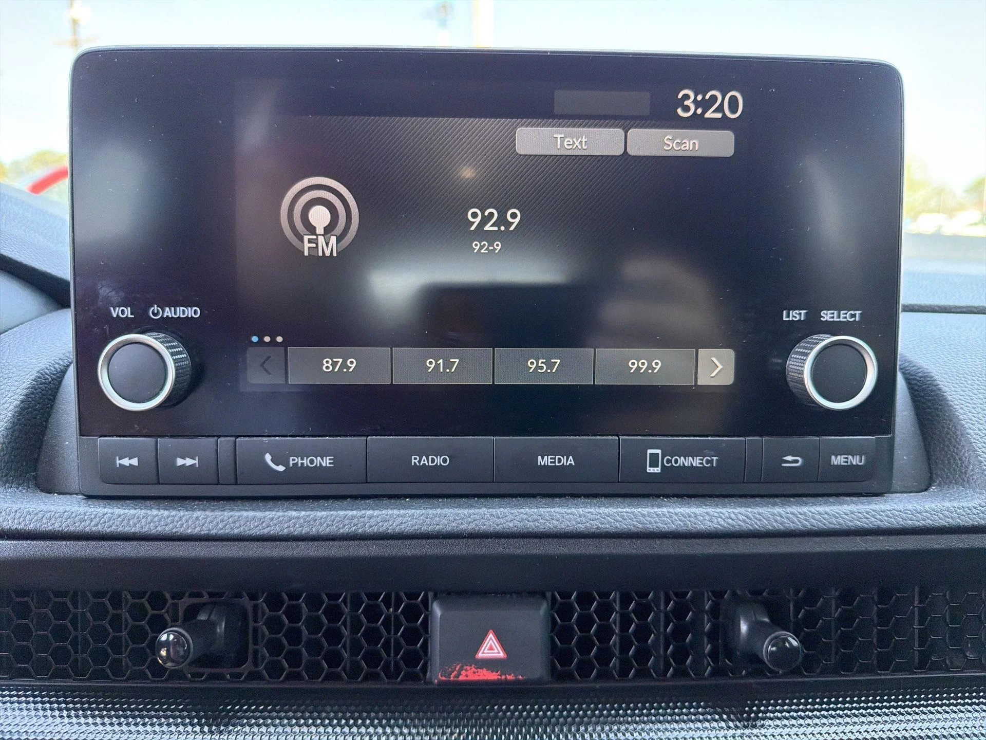 Certified Used 2025 Silver Honda EX image 7
