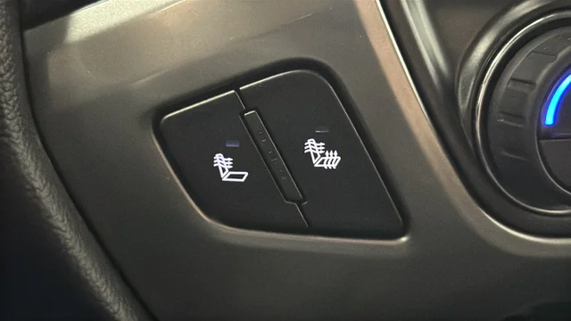 Used 2015 Summit White Chevrolet LT image 27