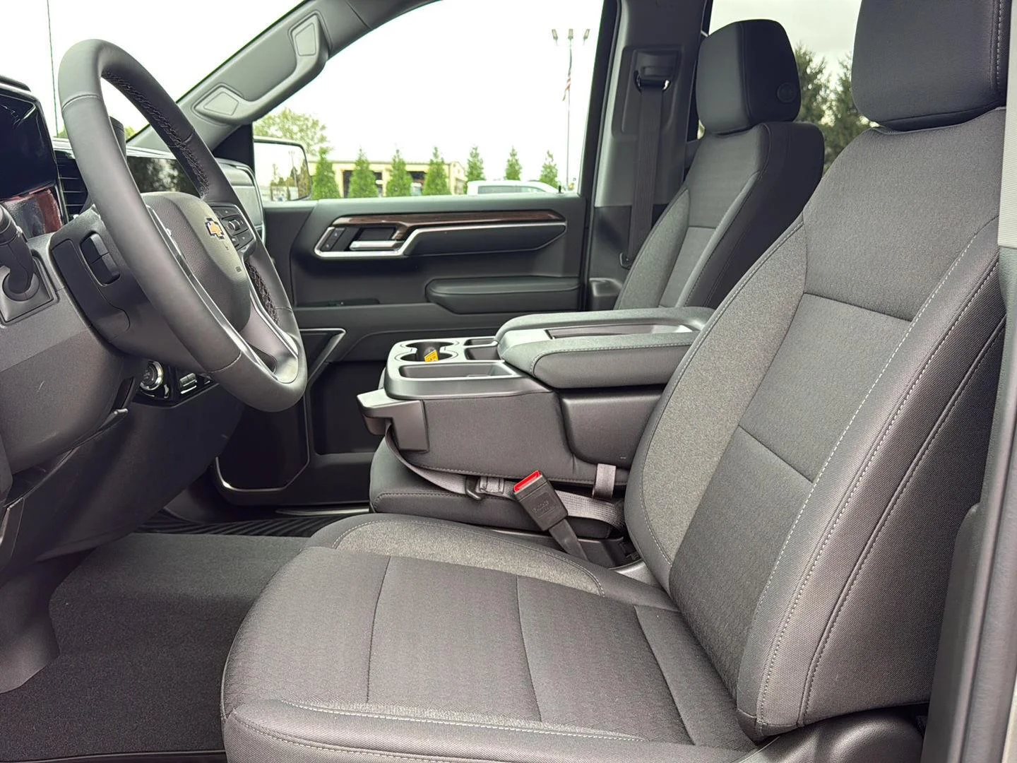New 2026 Sterling Gray Metallic Chevrolet LT (2FL) image 11