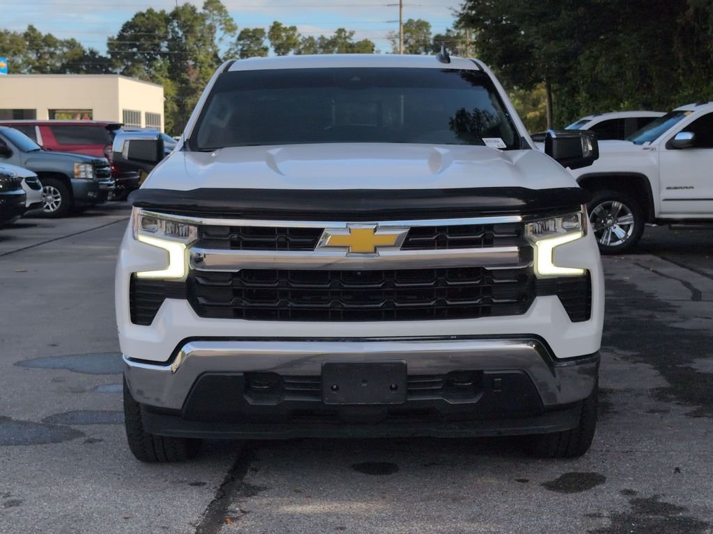 Used 2023 White Chevrolet LT image 11