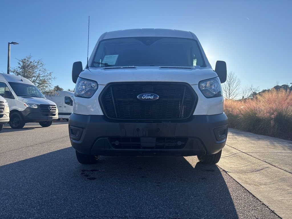 Used 2023 Oxford White Ford Base image 9