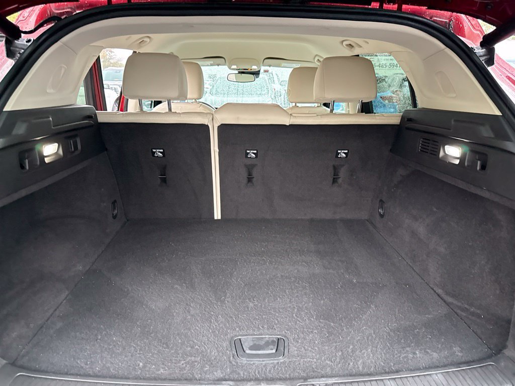 Used 2022 Red Buick Essence image 13