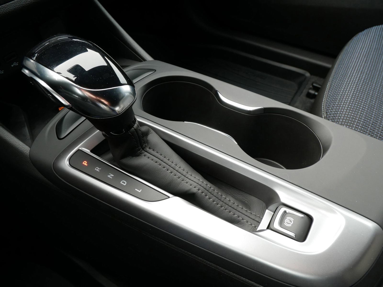 2025 Buick Envista Preferred - Photo 14