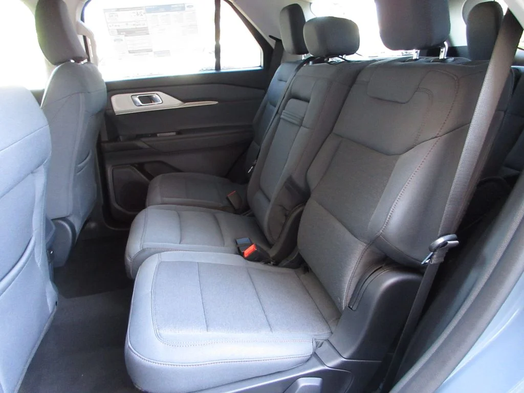 New 2026 Vapor Blue Metallic Ford Active image 24