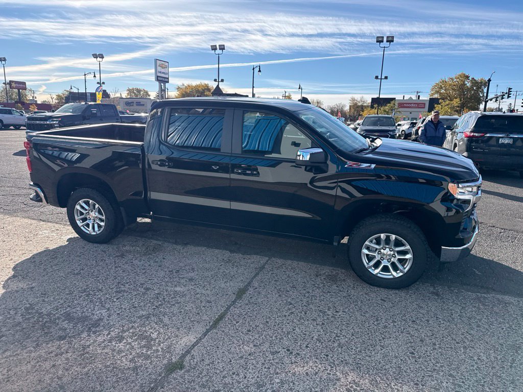 2026 Chevrolet Silverado 1500 LT - Photo 8