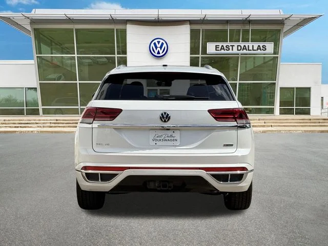 Certified Used 2022 White Volkswagen 3.6L V6 SEL Premium R-Line image 4