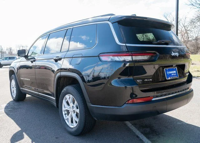 Used 2023 Black Jeep Limited image 8