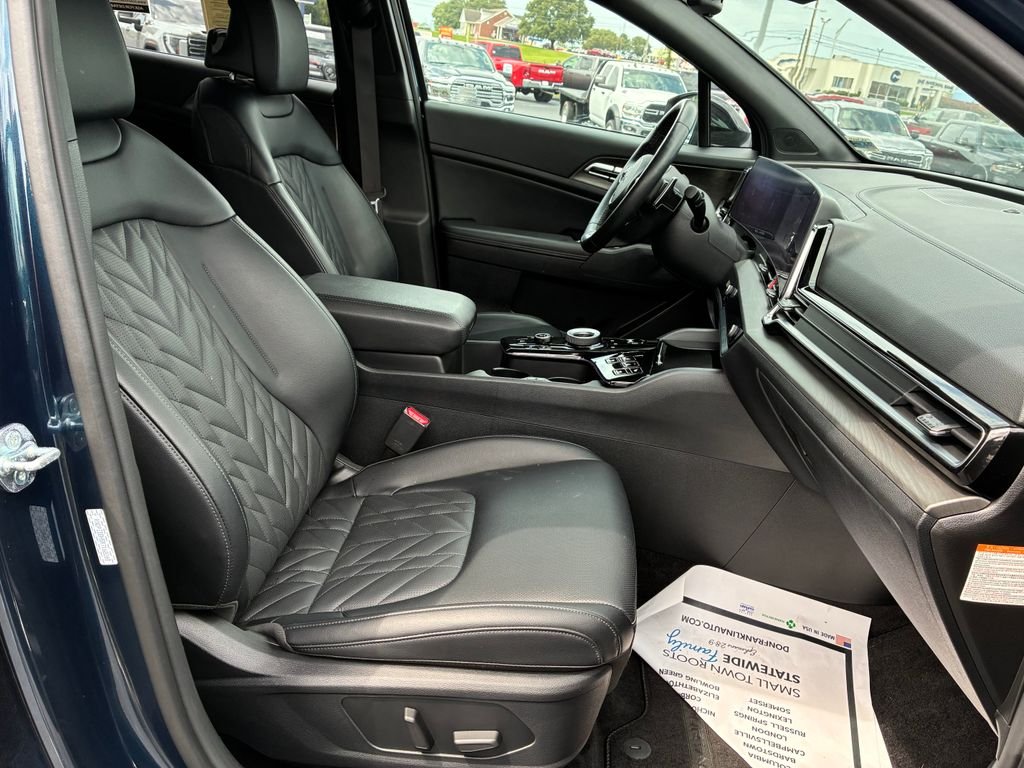 Used 2024 Blue Kia X-Line Prestige image 21