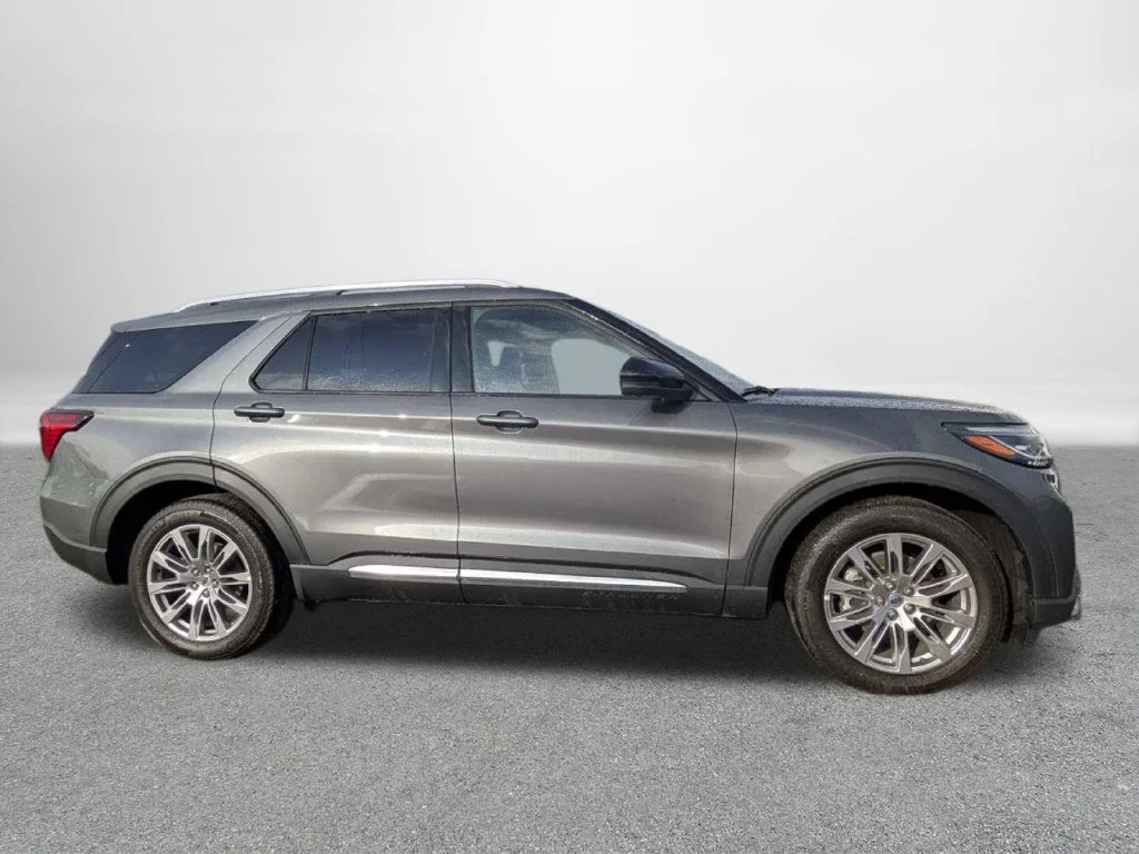 New 2026 Carbonized Gray Metallic Ford Platinum™ image 2