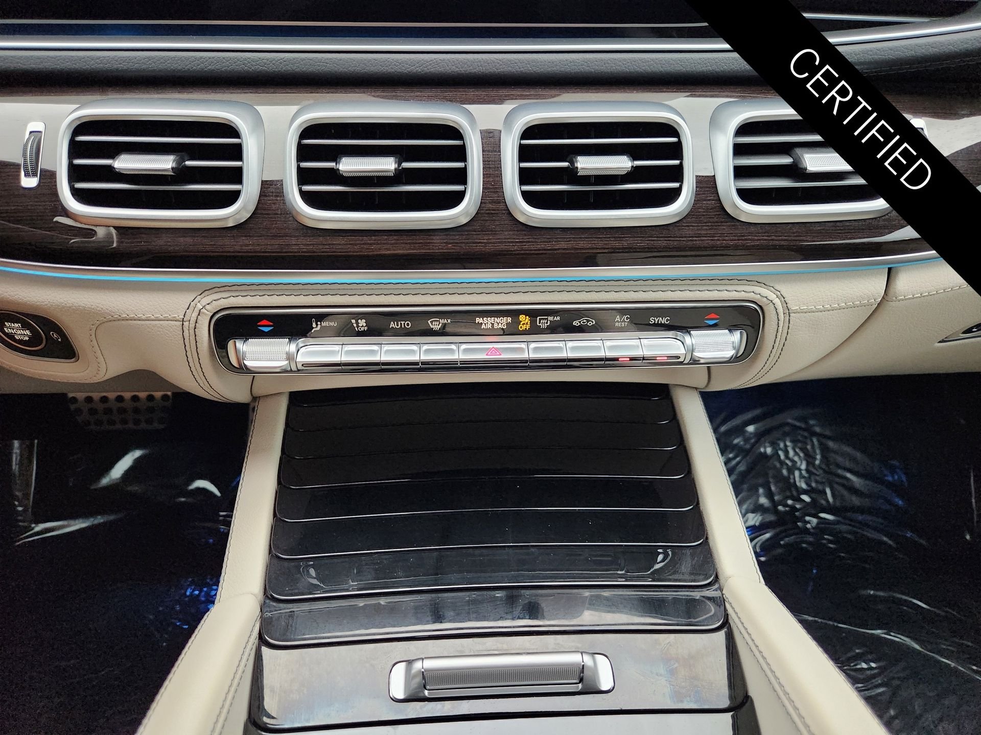 Certified Used 2026 MANUFAKTUR Cote D Azur Light Blue Metallic Mercedes-Benz GLE 53 AMG® image 20