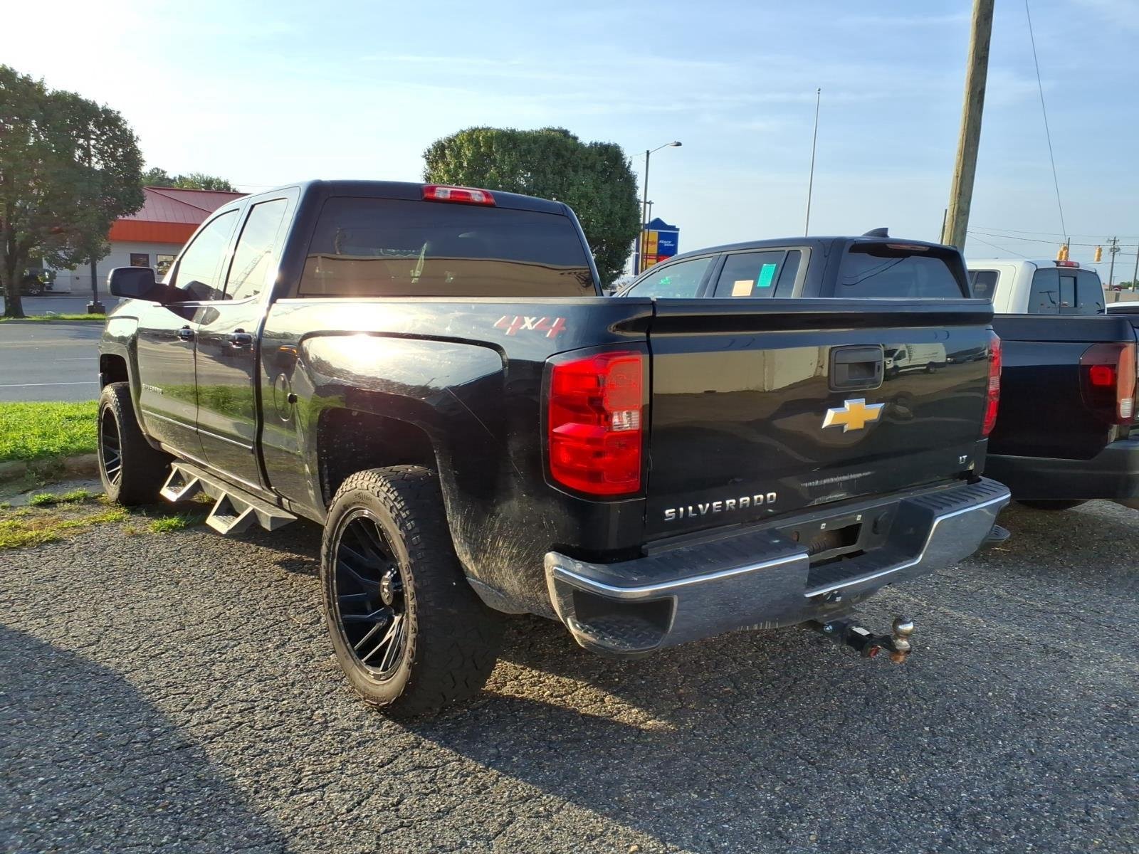Used 2018 Black Chevrolet LT image 4