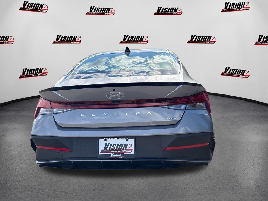2025 Hyundai Elantra Blue - Photo 6