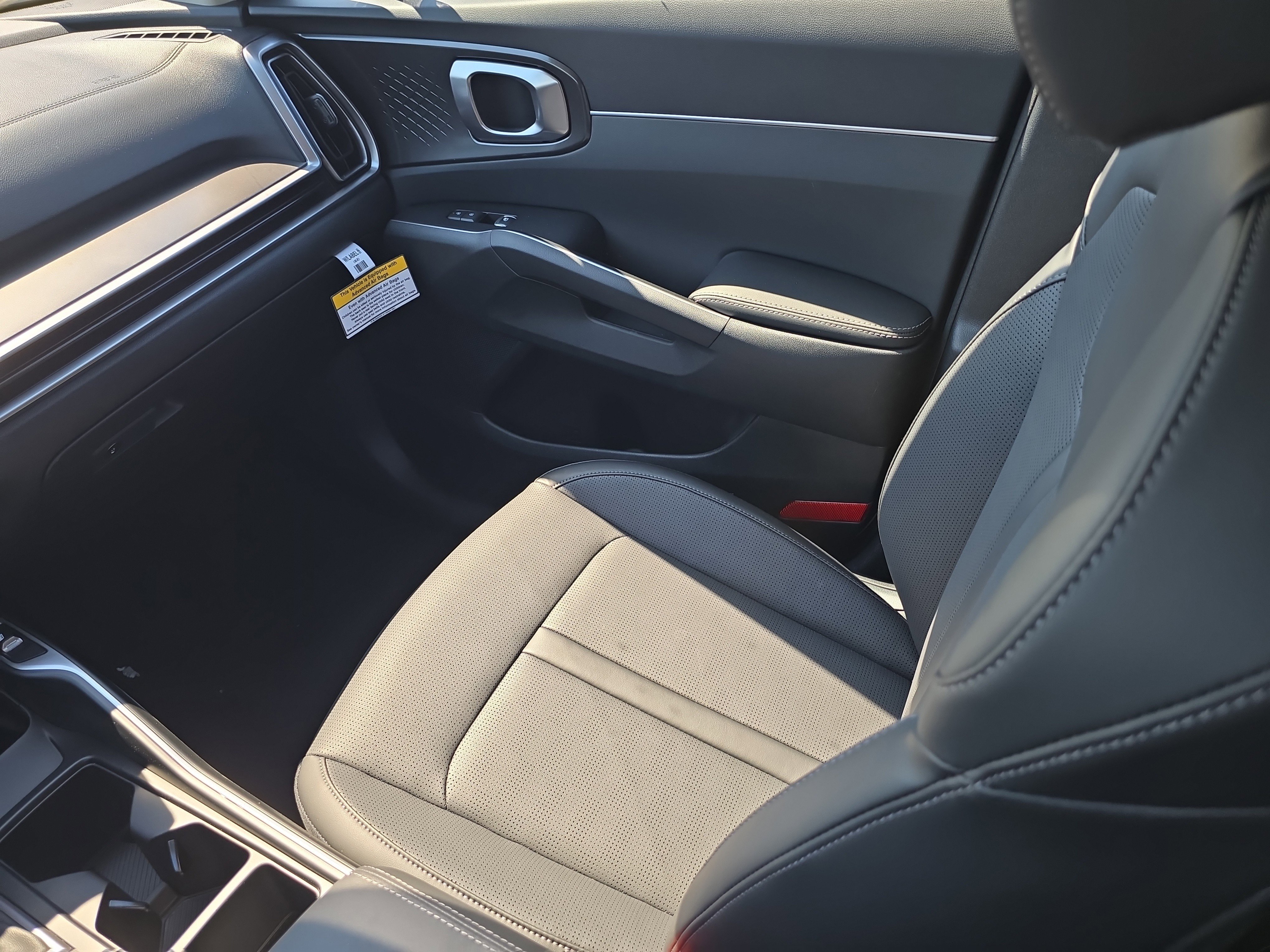 New 2026 Wolf Gray Kia S image 15