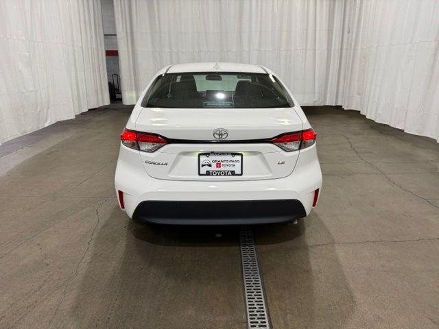 Certified Used 2024 ICE CAP Toyota  image 5