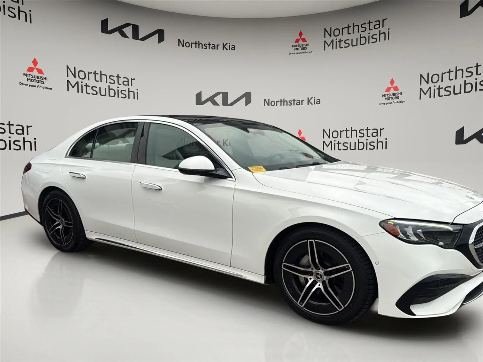 Used 2025  Mercedes-Benz E 350 image 8