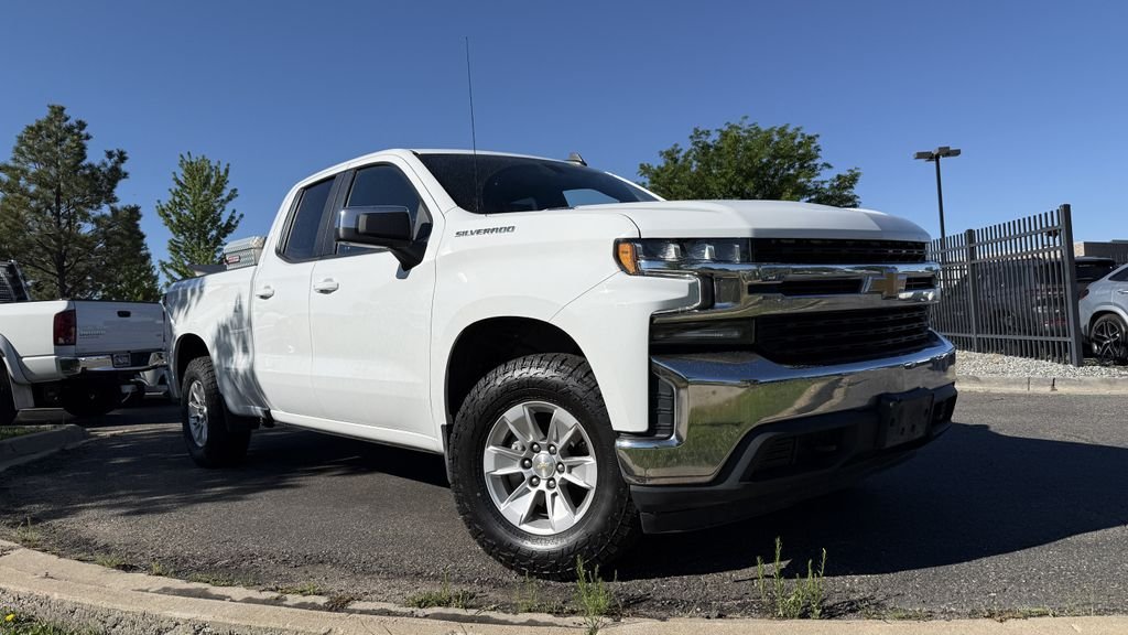 Used 2021 White Chevrolet LT image 1