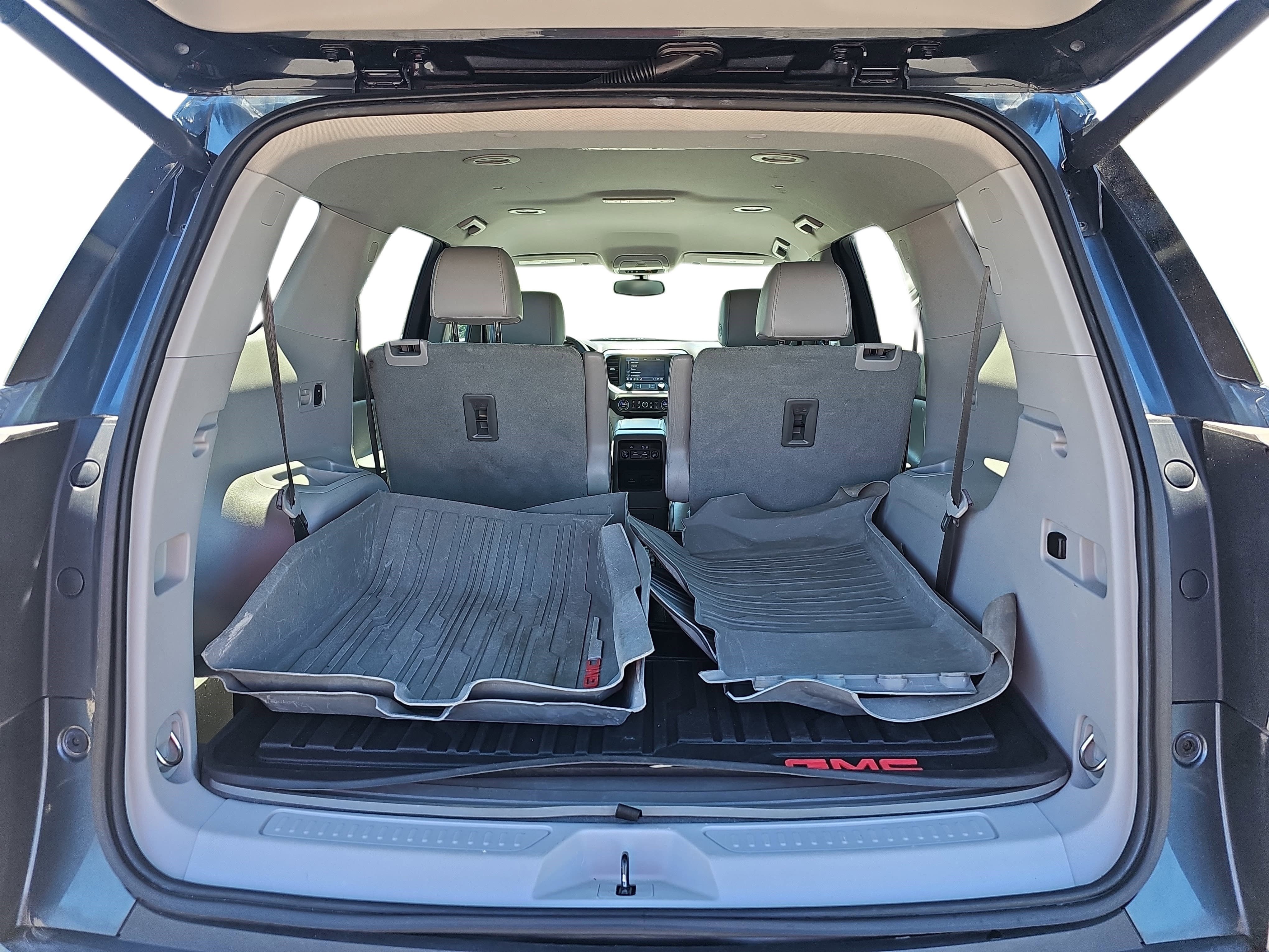 Used 2020 Dark Sky Metallic GMC SLT image 25