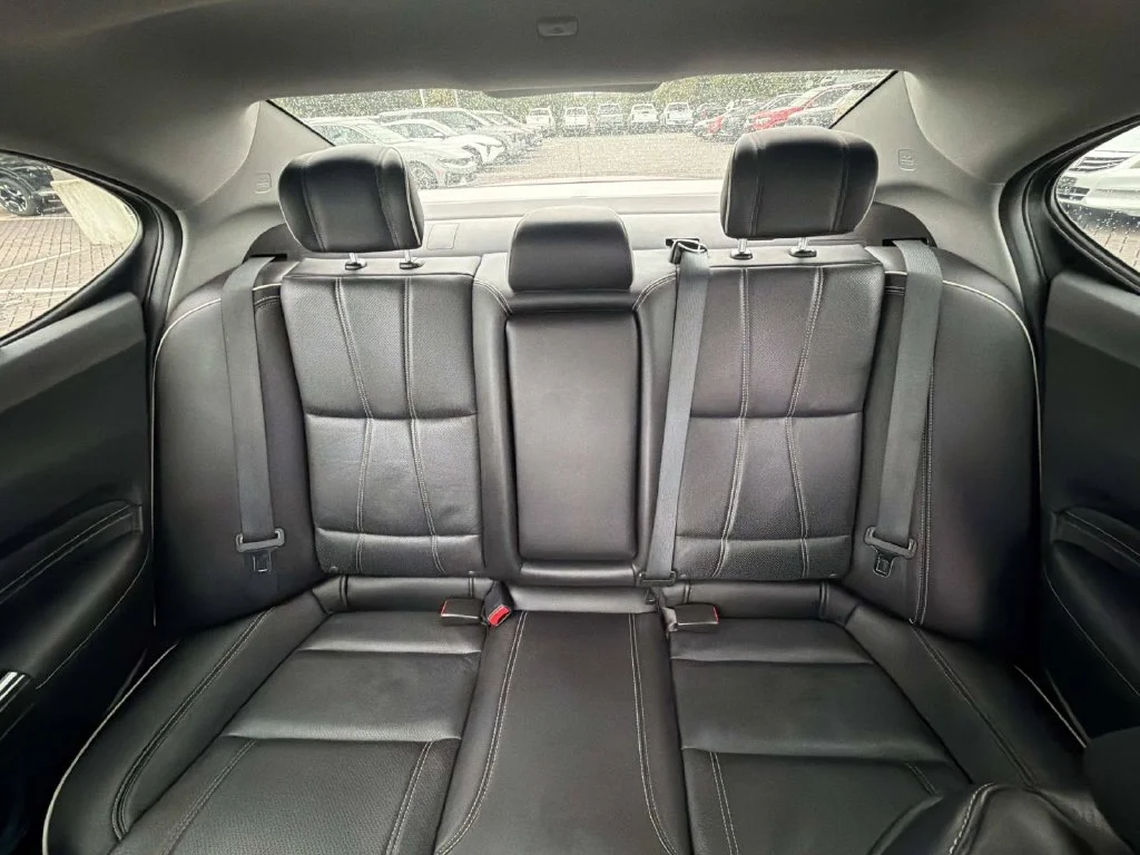 Used 2019  Acura 3.5L Technology Pkg image 25