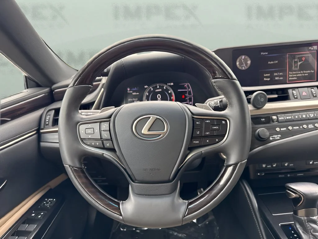 Used 2020 Silver Lexus 350 image 15
