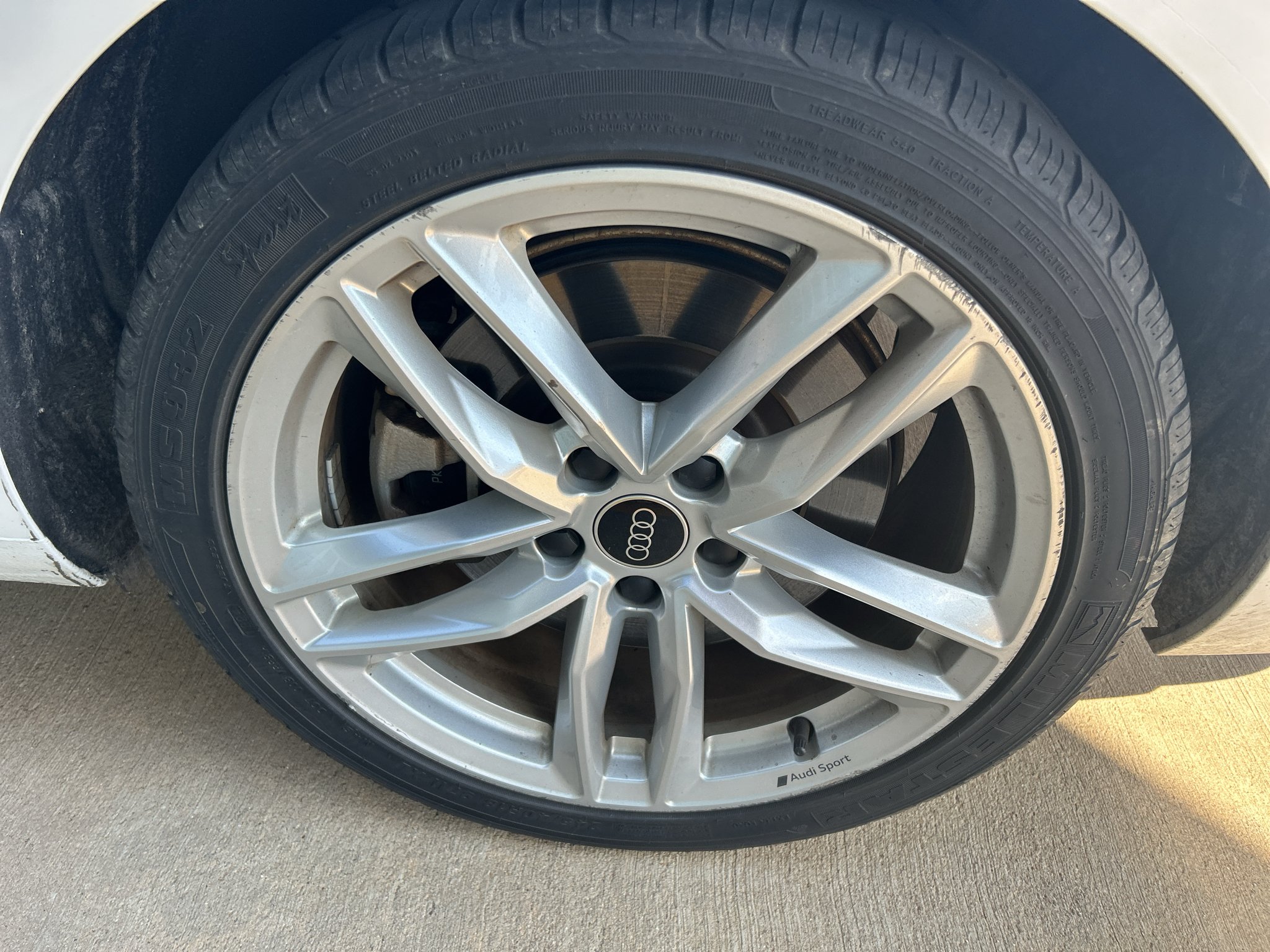 Used 2024  Audi S line Premium Plus image 17