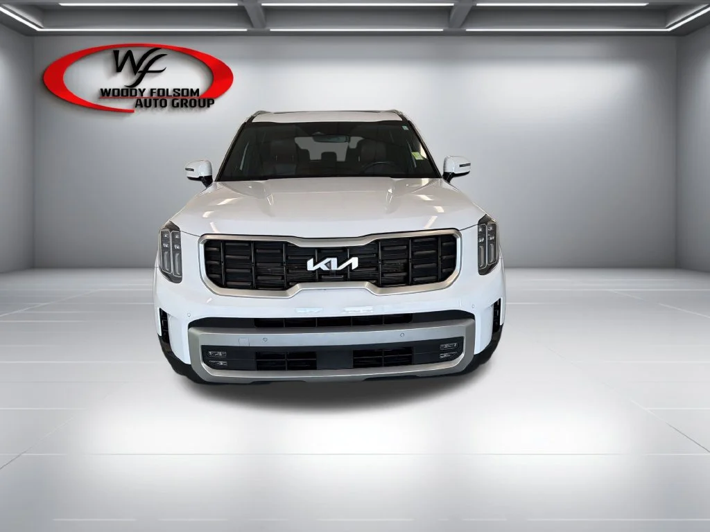 Used 2024 White Kia SX image 2