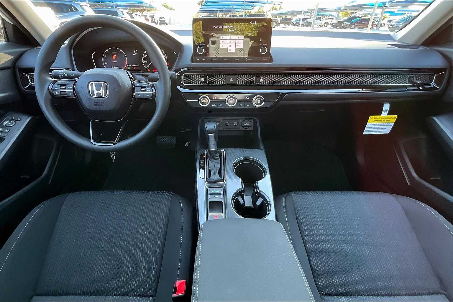 New 2026 Platinum White Pearl Honda LX image 5