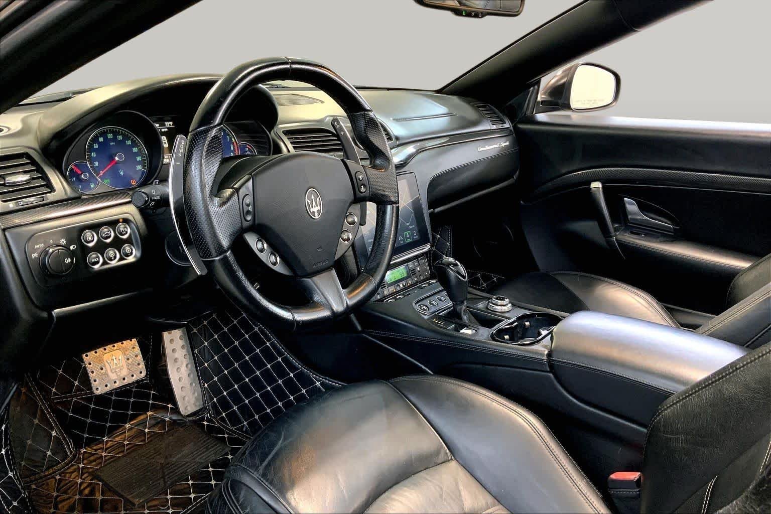 Used 2018 Grigio Granito Metallic Maserati Sport image 17