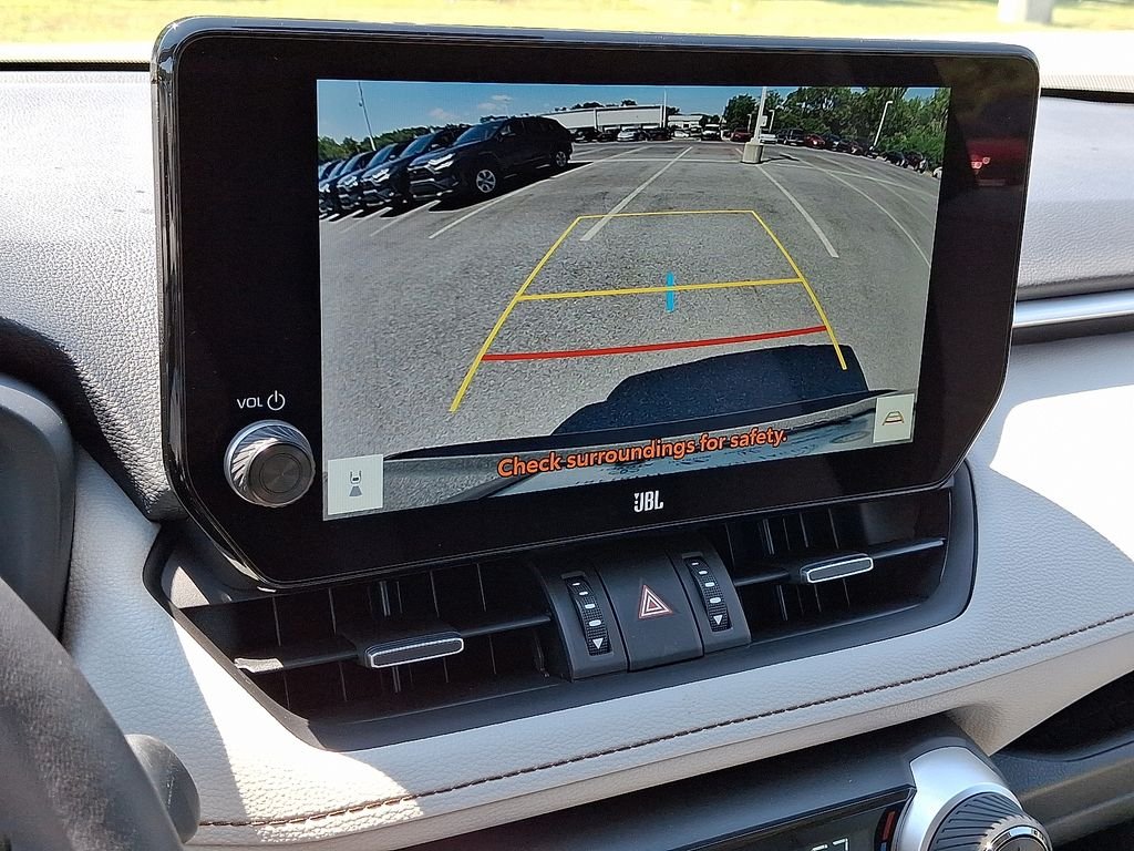 2025 Toyota RAV4 XLE Premium - Photo 16