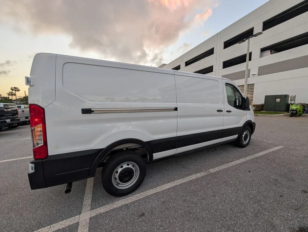 New 2026 Oxford White Ford Cargo Van image 8