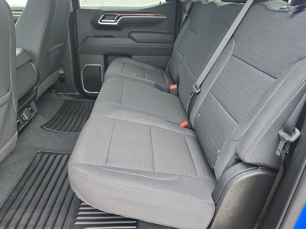 2025 Chevrolet Silverado 1500 LT - Photo 26