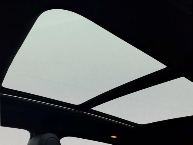 New 2026 Mosaic Black Metallic Chevrolet ACTIV image 18