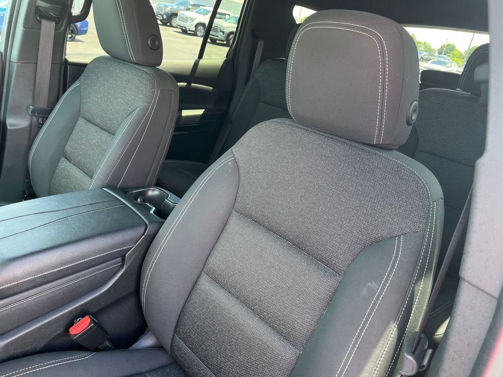 Used 2025 Black Chevrolet LT image 12