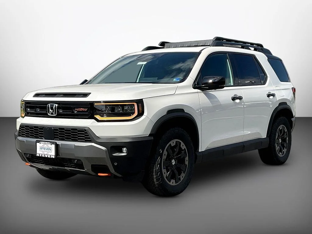 New 2026 Platinum White Pearl Honda TrailSport Elite image 3