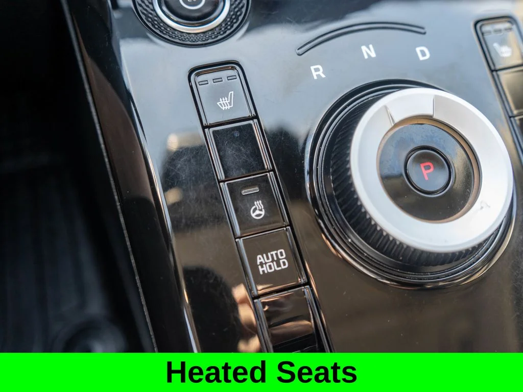 Certified Used 2023 White Kia Wind image 23